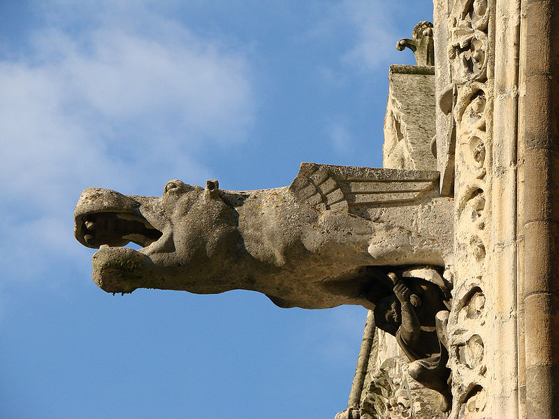 Hippopotame de la cathédrale de Laon
